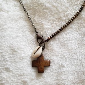 🔥3 for 25!  Men's necklace with cross and shell